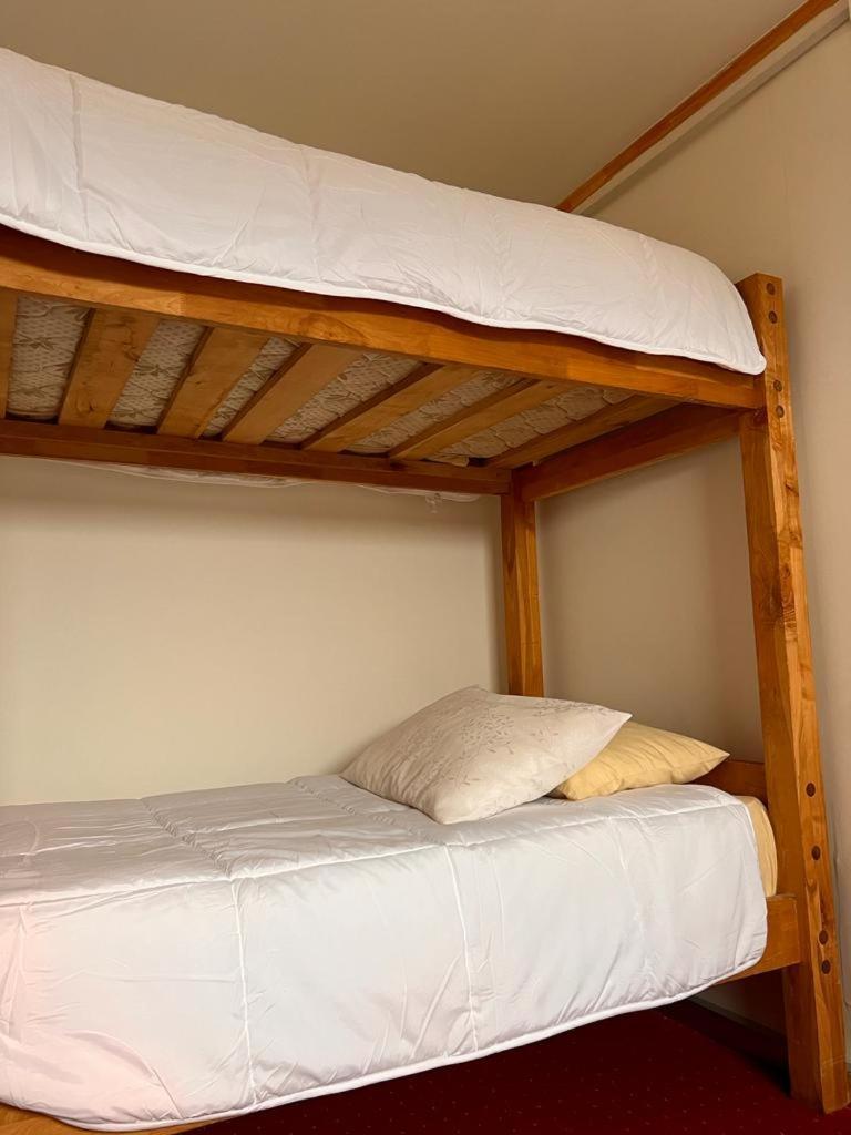 Hostal B&B Coastal Natales Puerto Natales Dış mekan fotoğraf